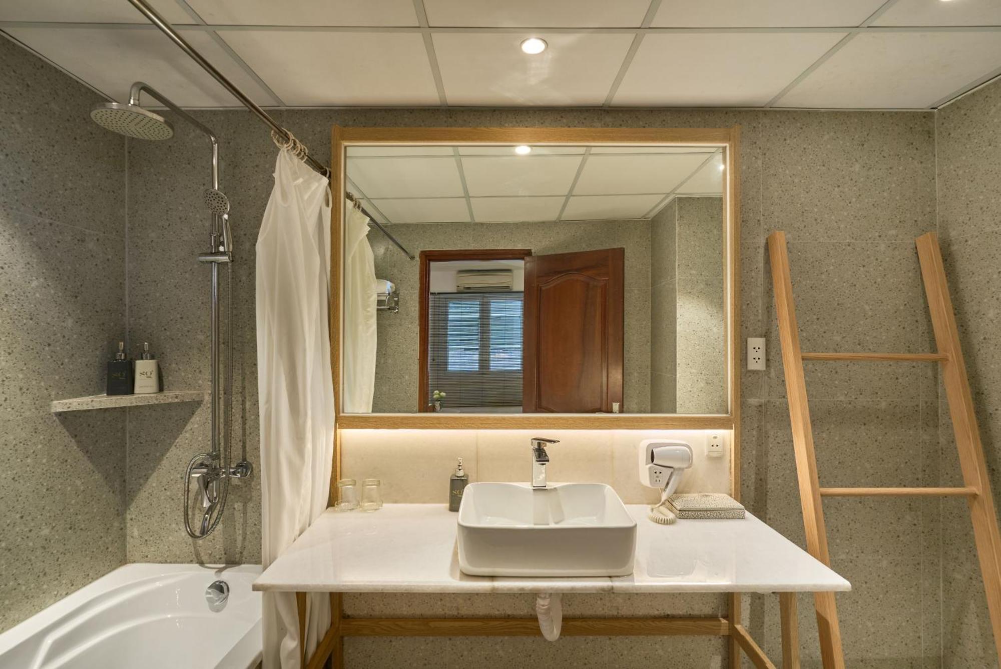Sky Gem Hotel - Ben Thanh Hô Chi Minh-Ville Extérieur photo