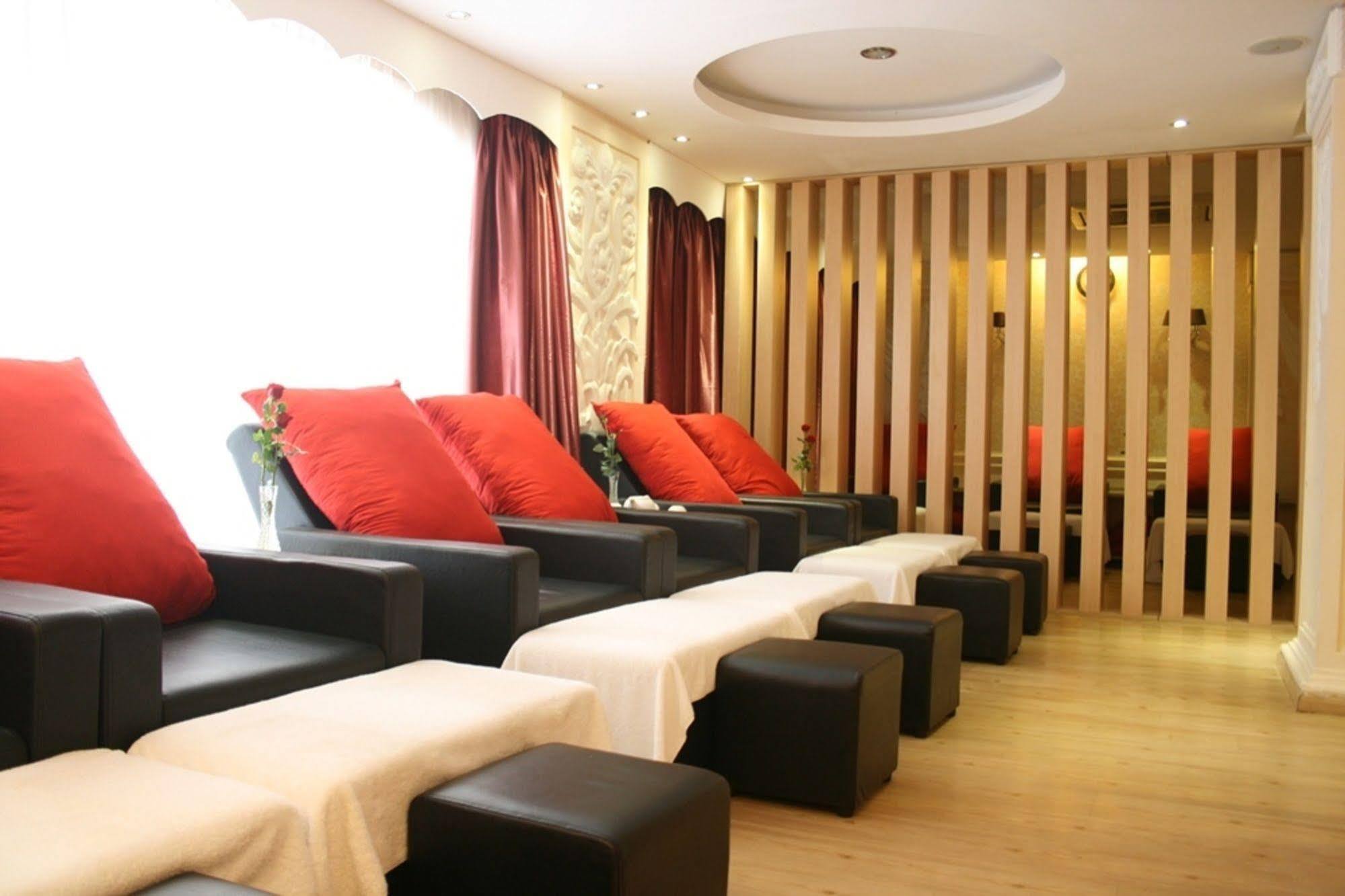 Sky Gem Hotel - Ben Thanh Hô Chi Minh-Ville Extérieur photo