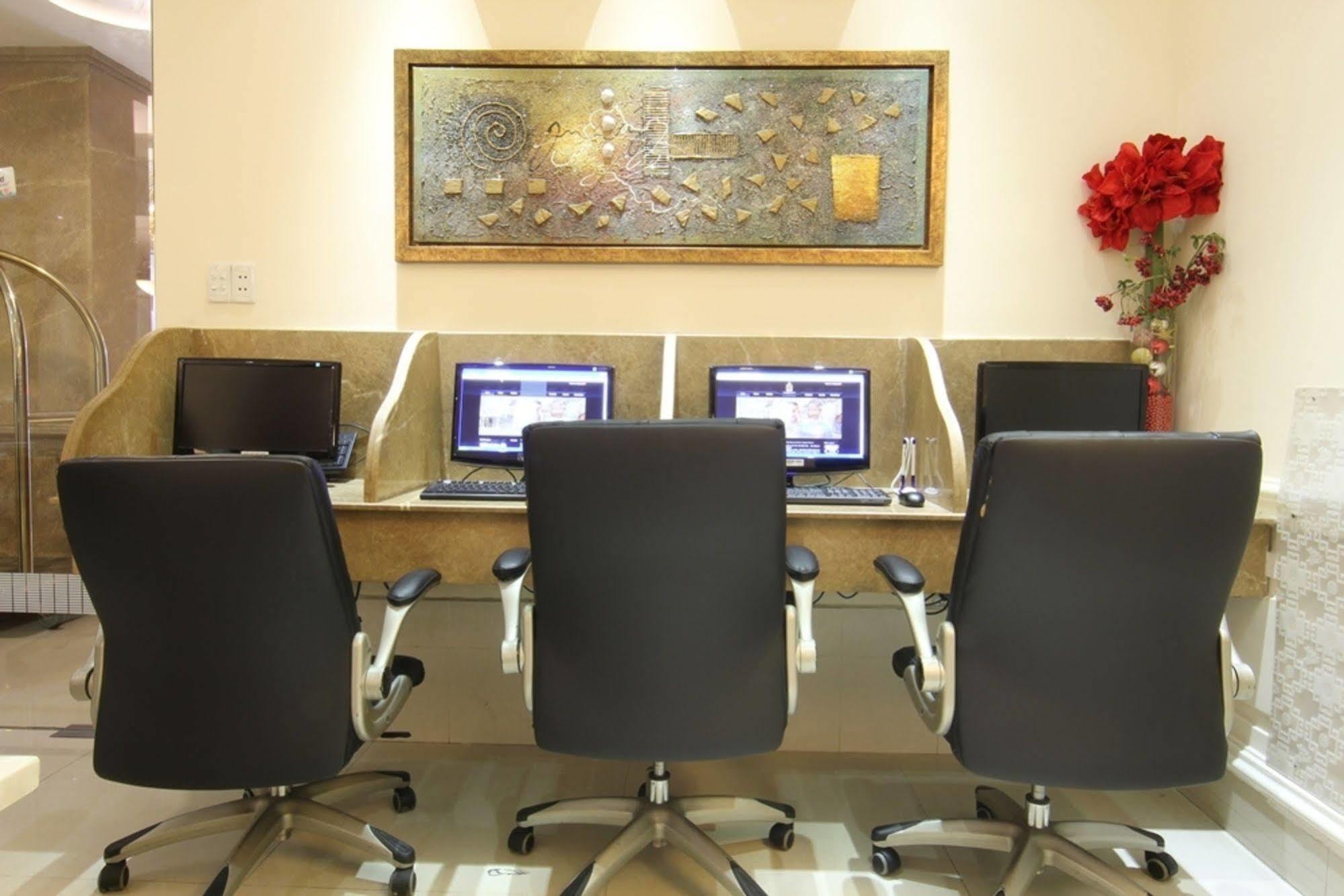 Sky Gem Hotel - Ben Thanh Hô Chi Minh-Ville Extérieur photo